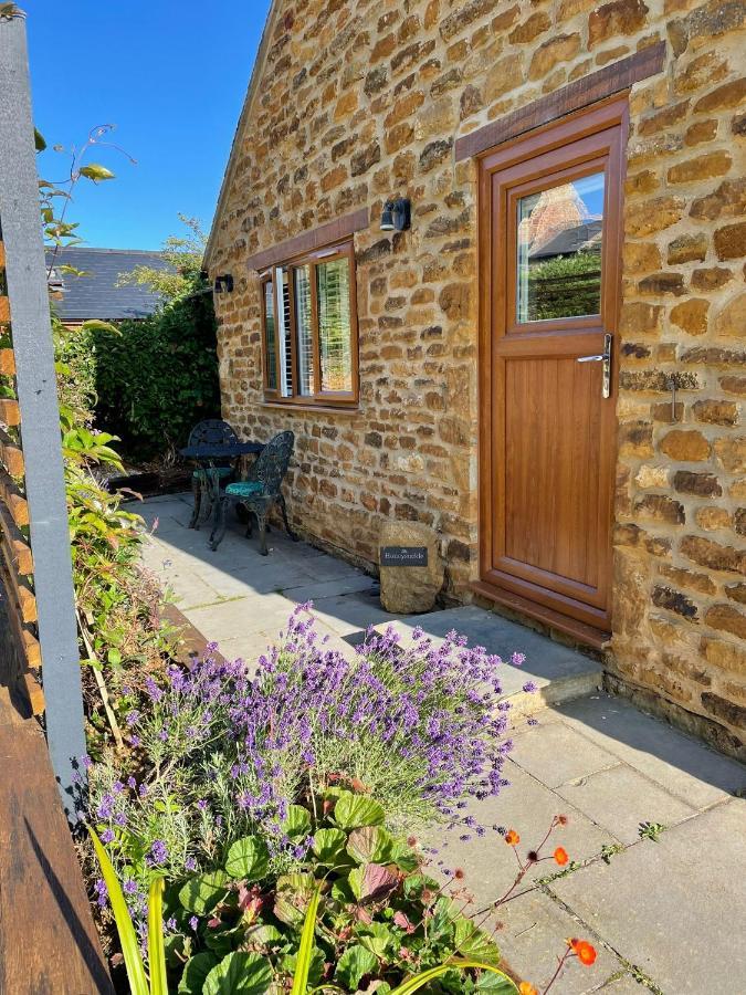 Honeysuckle Cottage - Hillside Holiday Cottages, Cotswolds Warmington Exterior photo